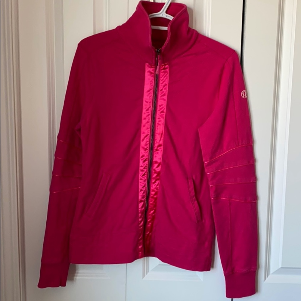 Lululemon sweater